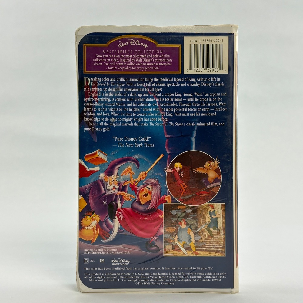 Walt Disney Masterpiece Collection The Sword in the Stone VHS Clamshell 229 - Picture 2 of 9